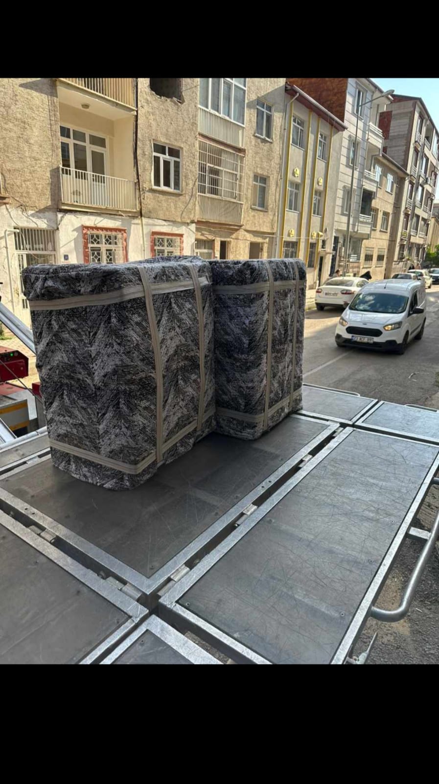 Efe evden eve asansörlü taşımacılık 05526529723