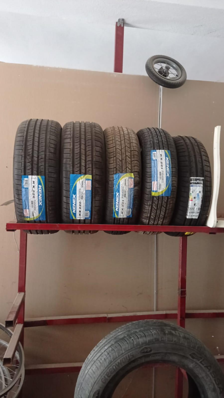 Mardin Midyat Temiz El Oto Lastik