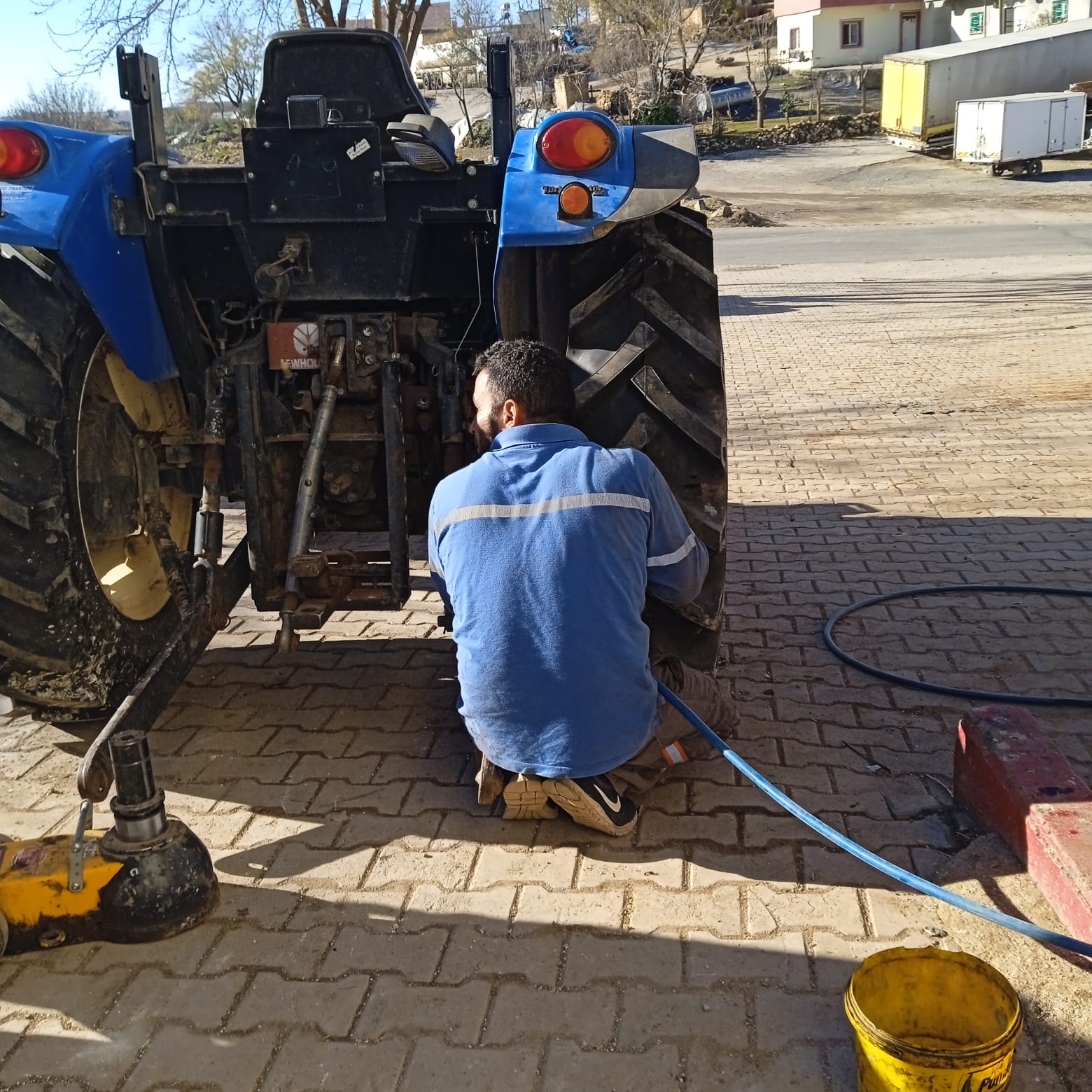 YAŞAR OTO LASTİK ŞANLIURFA