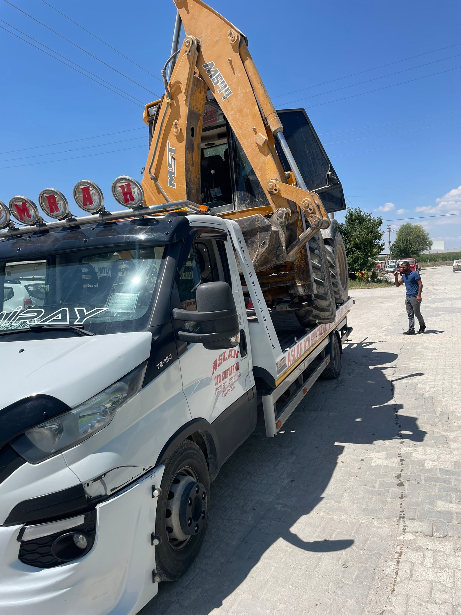 ASLAN OTO KURTARMA VE VİNÇ HİZMETLERİ ESKİŞEHİR 