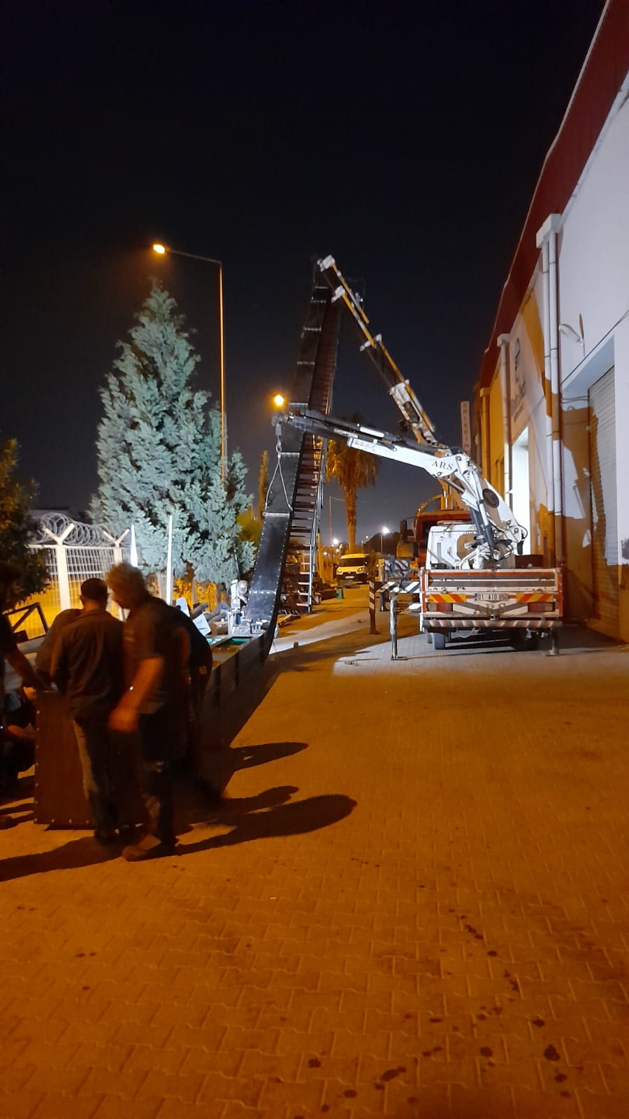 Adana Seyhan Nikbay Vinç 05051121035
