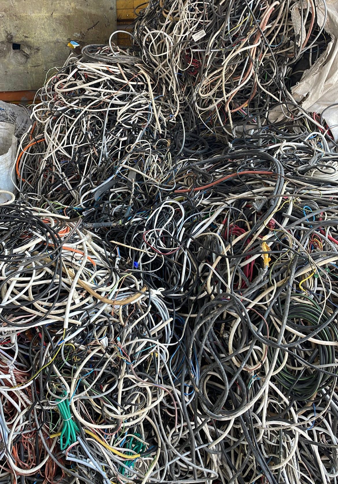 İstanbul Ümraniye Siverek Metal