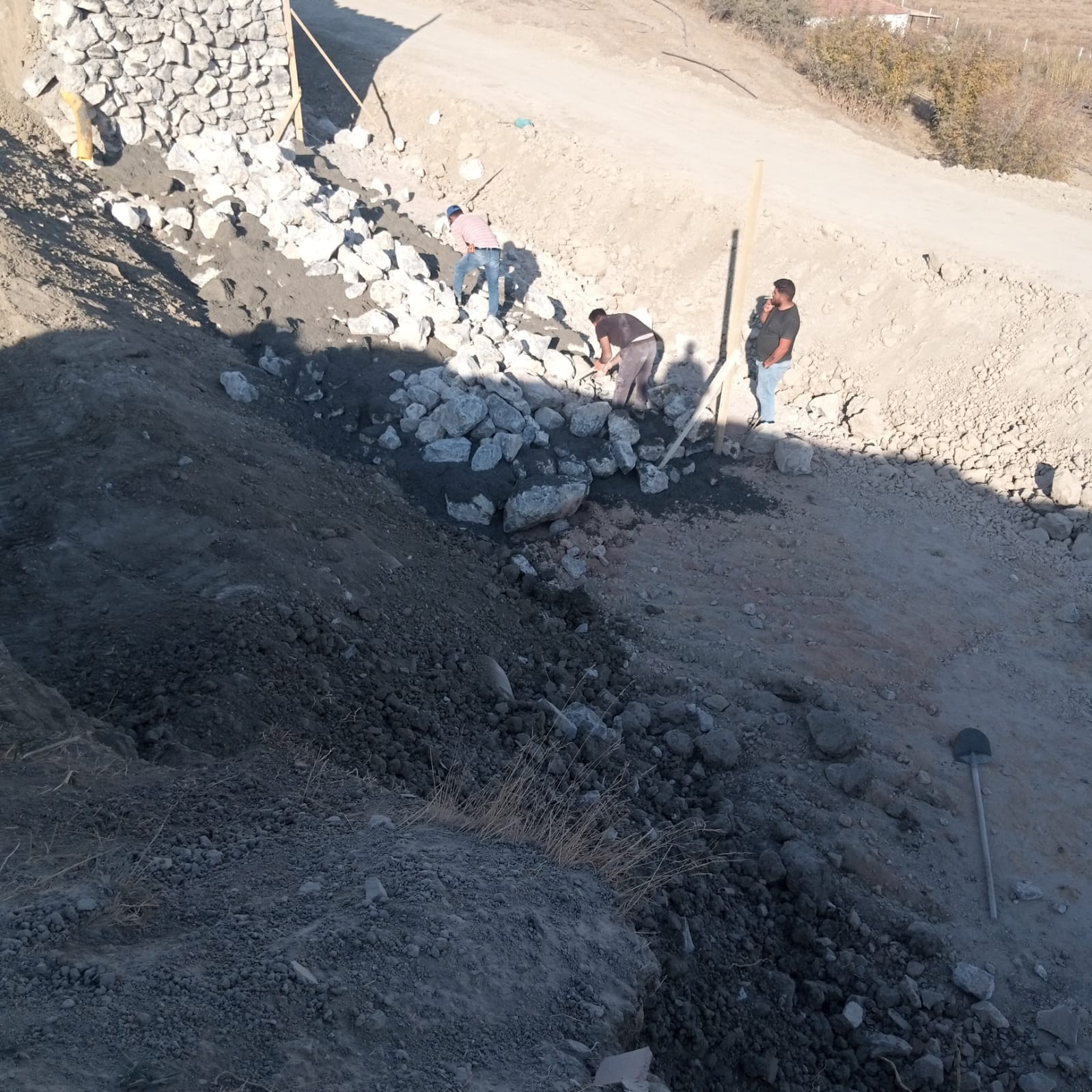 İzmir Buca Sakur Kardeşler Taş Duvar 05438506801