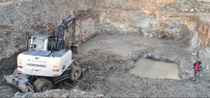 Muğla Bodrum Milas Fidan Hafriyat Kiralık İş Makinaları