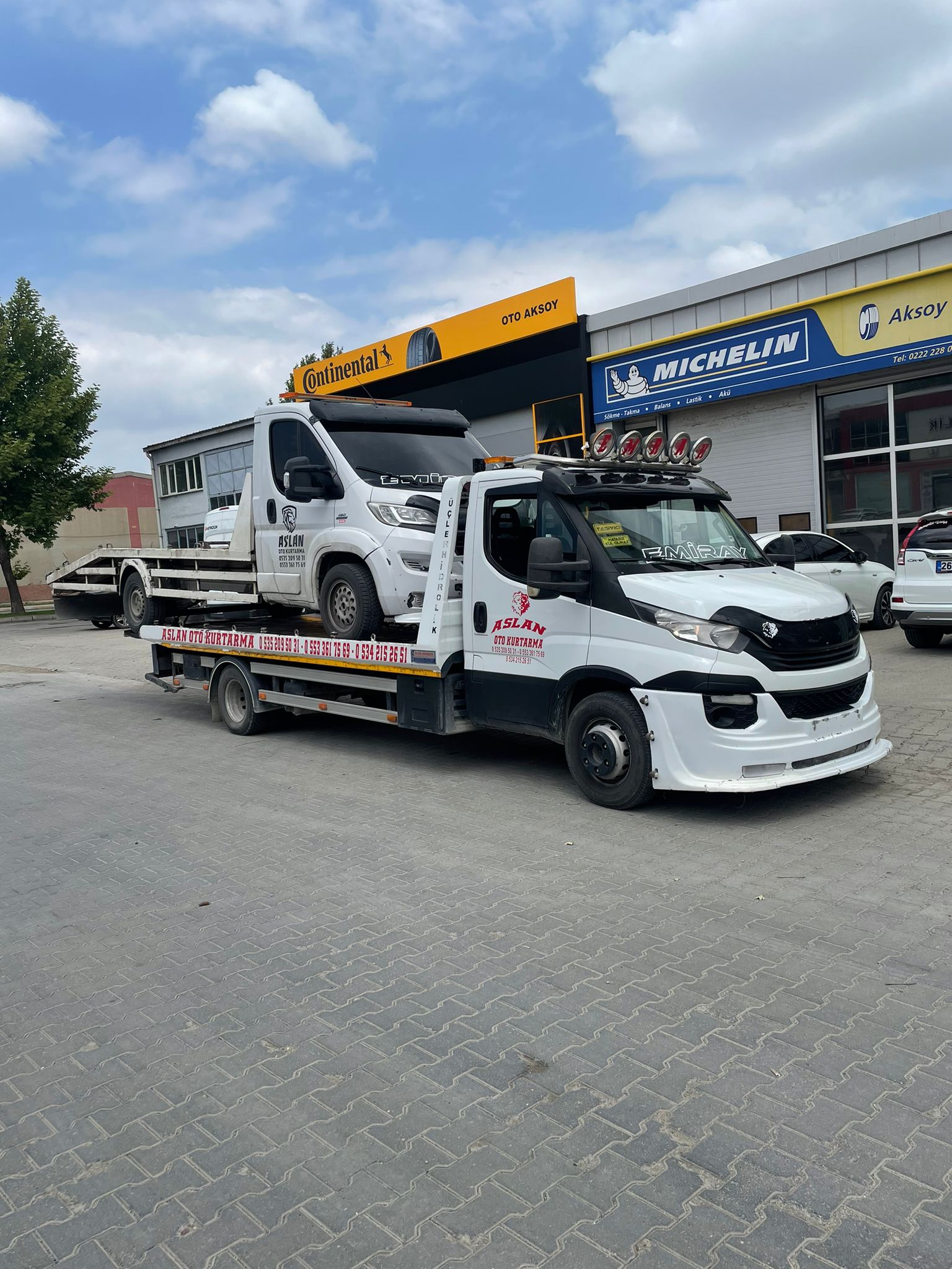 ASLAN OTO KURTARMA VE VİNÇ HİZMETLERİ ESKİŞEHİR 